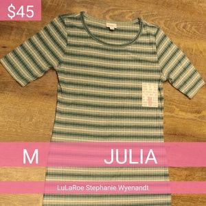 Lularoe Julia Size Medium